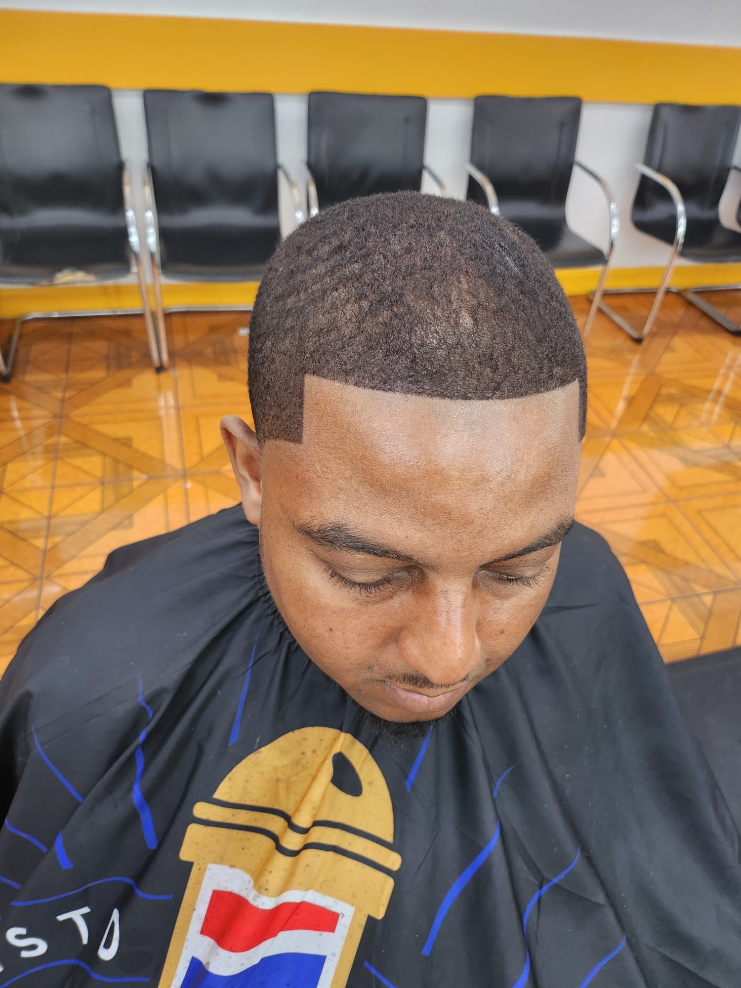 Zoma Barbershop — Photo 11