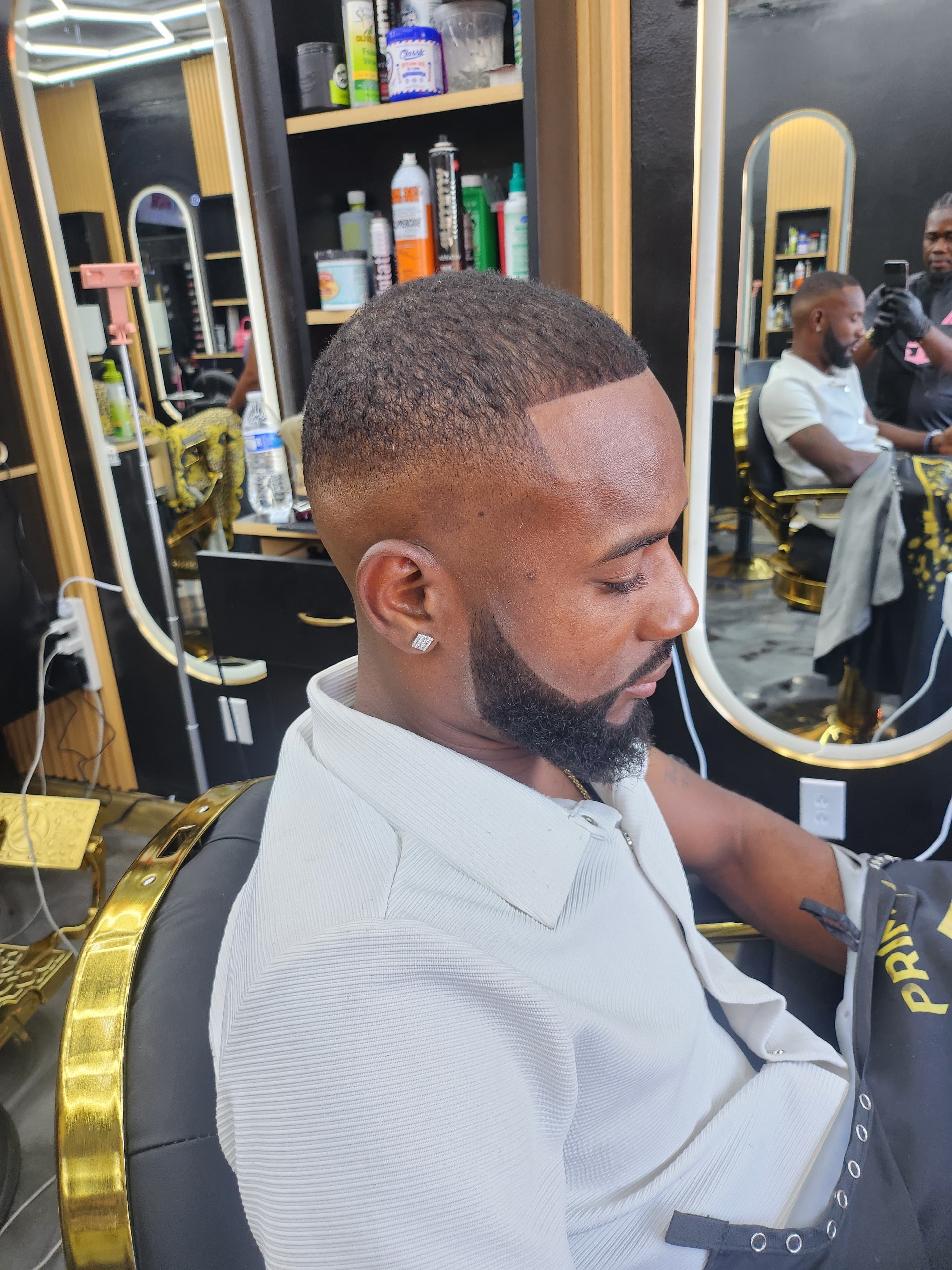 Zoma Barbershop — Photo 33